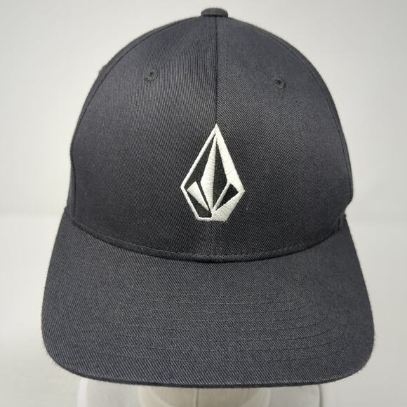 Volcom Fitted Baseball Cap Gray Medium Embroidered Vented Holes 6 Panel Flexfit - Picture 2 of 9